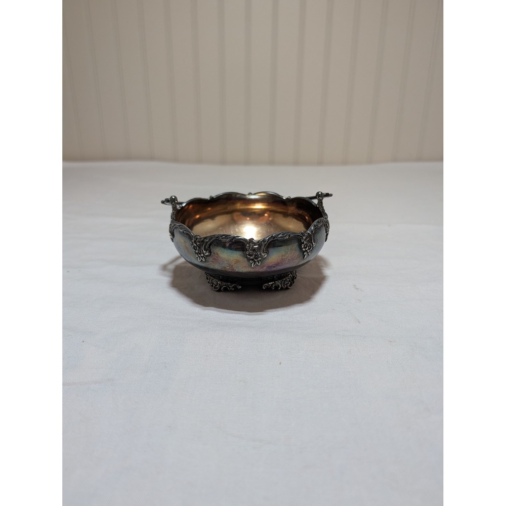 Antique Rockford Silver P Co Quadruple Plate 1173 Ornate Swing Handle Bowl